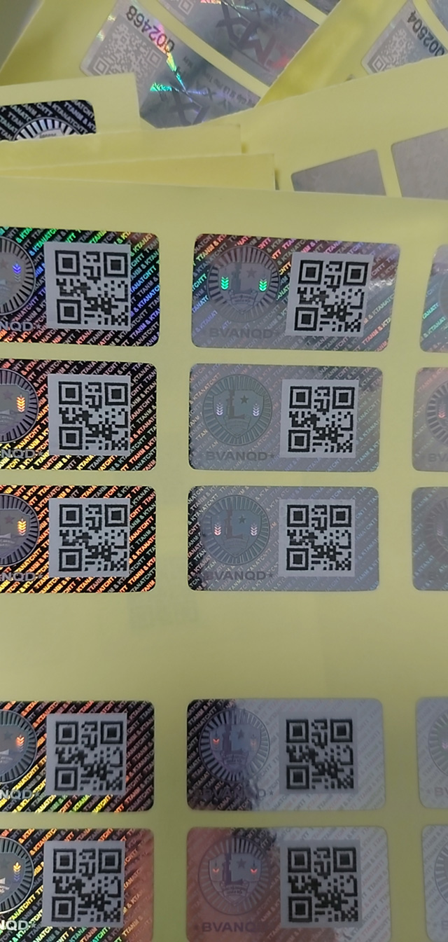 In tem chống giả mã QR Code